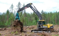 dessouchage-forestier-en-finlande-pour-broyage-energetique-photo-autokanta-www.bioenergie-promotion.fr