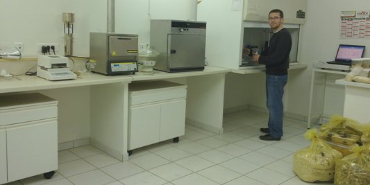 Le laboratoire d'analyses de RAGT Energie, photo RAGT Energie