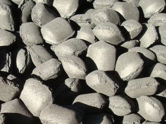 Boulets de charbon de bois, photo Carbobriq