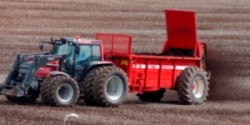Épandage agricole, photo Valtra