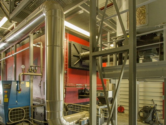 La chaudière à rafles de maïs chez Limagrain, photo Daniel PANAFIEU