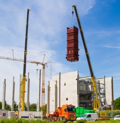 Mise en place de la chaudiere Renewa lors de la construction, photo Ville de Saint-Louis