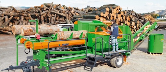 Fendage professionnel de bois bûche, photo Posch