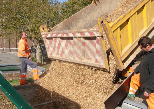 Livraison de bois déchiqueté, photo FRW