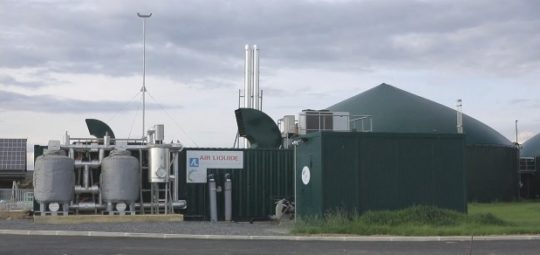 L'installation de purification du biogaz à la ferme d'Arcy, image ADEME