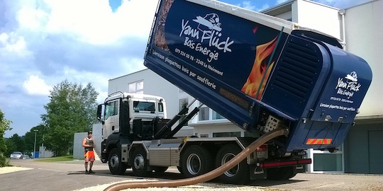 Camion souffleur Transmanut de Yann Flück dans le canton suisse du Jura, photo YF 