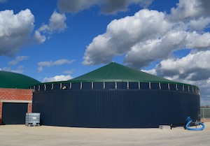 La cuve de stockage du digestat liquide, photo Frédéric Douard