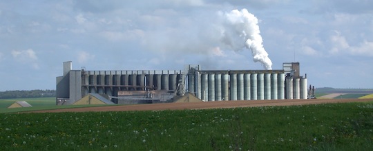 Usine de transformation de produits agricoles, photo Frédéric Douard