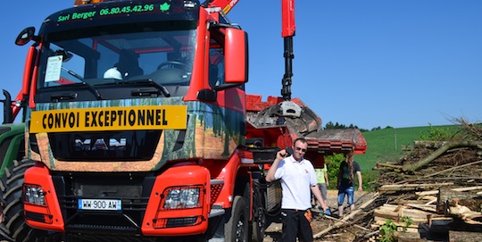 Cyril Berger, producteur de plaquettes forestières à gros débit dans la Vienne