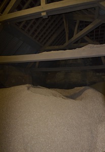 Vue du silo dans le grenier de la chaufferie, photo Frédéric Douard