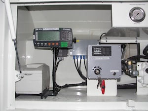 Equipement pour pesée homologuée à l'arrière du véhicule, photo Transmanut
