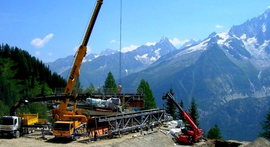 Chantier  de montagne assuré entièrement par Joly & Philippe, photo J&P