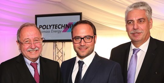 De gauche à droite, lors de la cérémonie des 50 ans de Polytechnik : Leo Schirnhofer, président; son fils Lukas Schirnhofer, viceprésident et Hans Jörg Schelling, ministre autrichien des Finances, photo Polytechnik