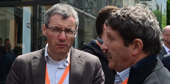 Gwenaël Postec, Ecovolta et Alain Baris directeur de Grasasa, producteur de granulés en Dordigne, photo Frédéric Douard