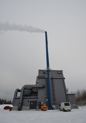 A l'image de la nouvelle chaufferie KPA Unicon de la ville de Kauhava, les chaufferies finlandaises s'approvisionnent en bois totalement humide, photo Frédéric Douard