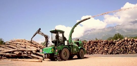 La déchiqueteuse Albach de la société Bois des Alpes