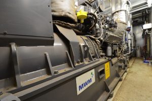 Le moteur de cogénération MWM de 500 kWé à Montans, photo Frédéric Douard