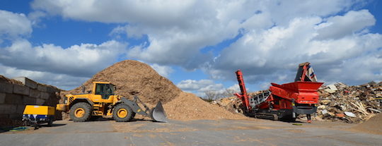 La plateforme bois d'Harnes avec crible vribrant Spaleck, photo Frédéric Douard