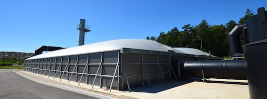 Le biofiltre d'écorces pour purifier l'air de ventilation avant rejet, photo Frédéric Douard