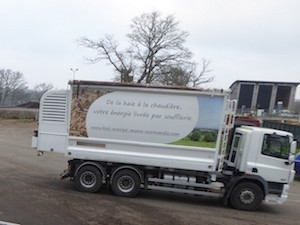 Le camion équipé du caisson souffleur TRANSMANUT