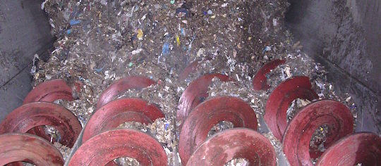 Trémie à déchets avec spires, photo Jean De Carvalho