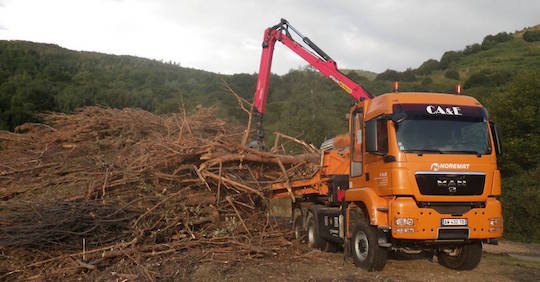 Chantier de prestation dans les Pyrénées, photo Jean-Michel Mivière