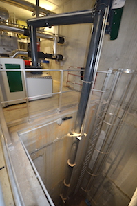 La vis verticale de remonté du bois dans la chaufferie de Technocampus, photo Frédréic Douard