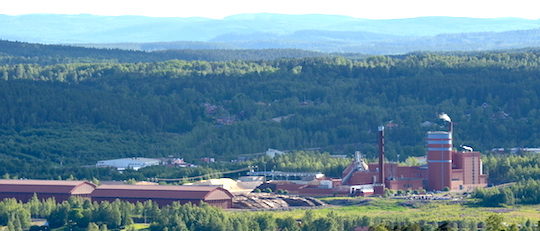 Vue sur la centrale de Falun avec des deux chaudières, ses deux centrales de cogénération et son ballon d'accumulation d'eau, photo Frédéric Douard