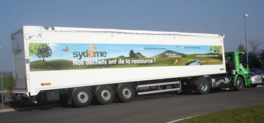 Tracteur IVECO 44 tonnes du Sydeme, photo Sydeme