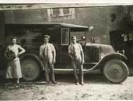 L'un des premiers véhicules des Ets Guillemeau dans les années 1950, photo Es Guillemeau