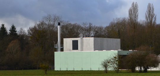 La chaufferie biomasse du réseau de Nevers à côté de l'UVED de Fourchambault, photo Frédéric Douard