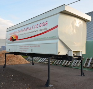 Le deuxième caisson souffleur de granulés TRANSMANUT des Ets Guillemeau, photo Frédéric Douard