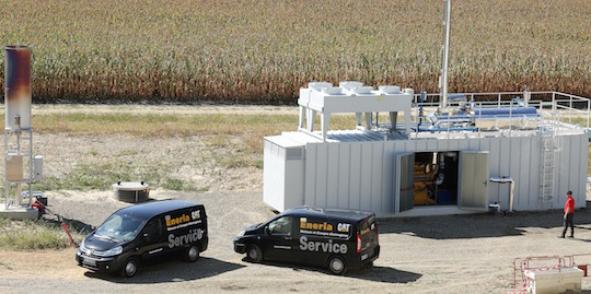 Intervention de la société ENERIA sur le premier module de cogénération CATERPILLAR des Ets LABAT, photo Eneria