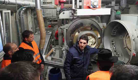 La visite de la production de granulés chez Mivelaz Bois SA au Mouret, photo Propellet Suisse