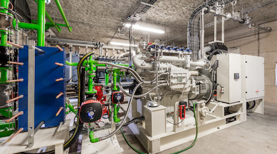 Module de cogénération au biogaz TERRAGEN191 de la Cuma des éleveurs du Bergeracois, photo Fauché