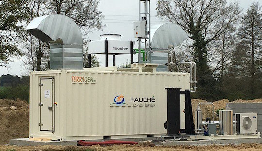 Module de cogénération biogaz TERRAGEN 123 en conteneur, photo Fauché Energie