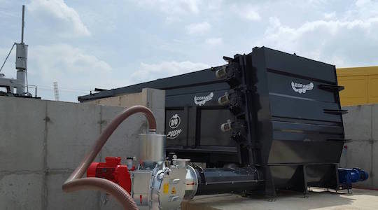 Trémie incorporatrice Bio Push développée par AES Dana et construite par les Ets Legrand de Fruges, photo AES Dana