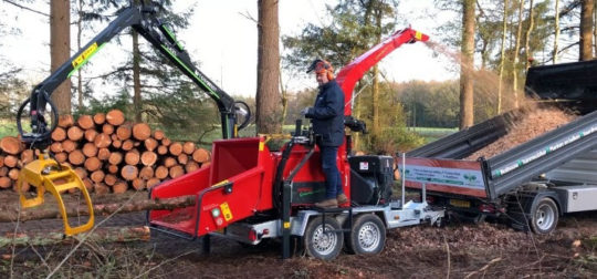 La déchiqueteuse de bois Cheetah 30/80 Ukes Greentec pour les petits chantiers