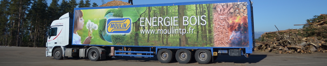 Camion de livraison de plaquettes, photo Frédéric Douard