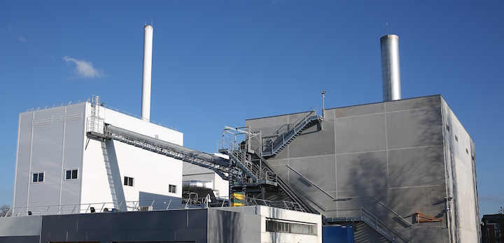 La chaudière à lit fluidisé bouillonnant de la chaufferie biomasse de Saint-Denis