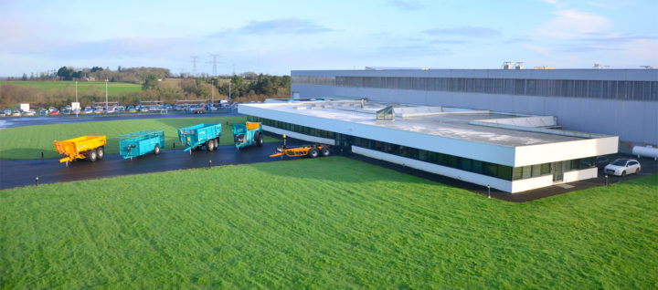 Le constructeur ROLLAND, une gamme large de véhicules et équipements agricoles