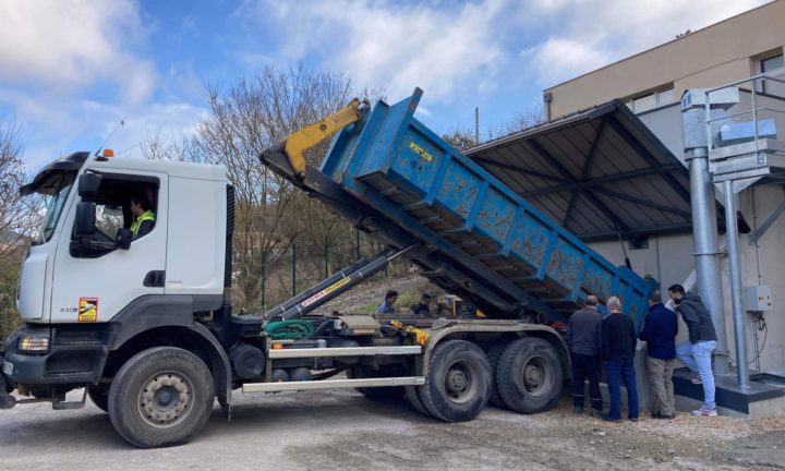 Première livraison de bois pour la deuxième chaufferie de la SEM Causses Energia