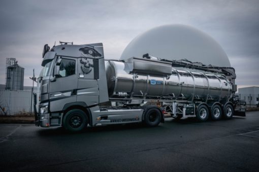 SCHWARTE JANSKY , constructeur de semi remorques pour le transport d’effluents, d’intrants de méthanisation et de digestats