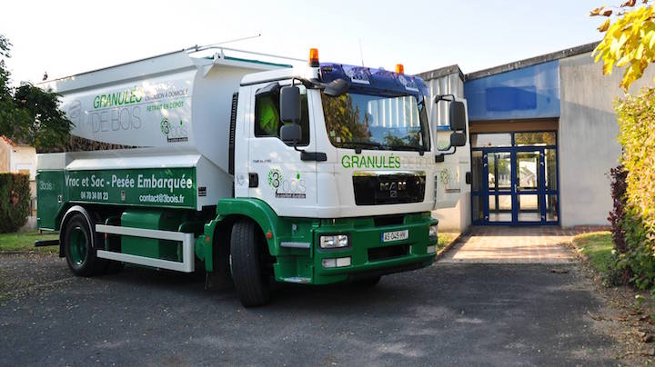 Le producteur de granulés 3 Bois développe les distributeurs automatiques de vrac StationBois