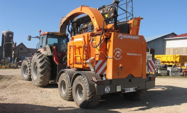 Rénovation en accéléré d’une déchiqueteuse de branches Valormax dans l’atelier Noremat